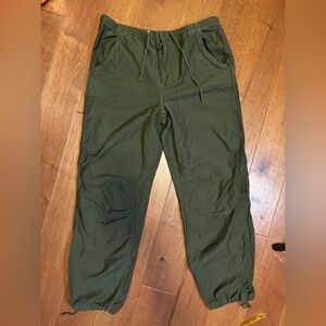 Women’s TNA Baggy Pants | EUC | Size M